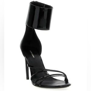 New NWT Ferragamo Clethra Sandal Black Vegan Leather Heel Size 9.5